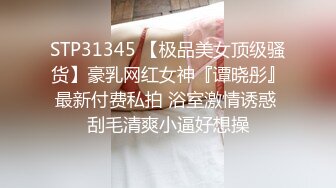 九月新瓜三个KTV陪酒小妹被灌醉后遭多人凌辱,插到屁眼外翻，像垃圾一样扔到地上