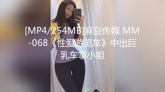 【新片速遞】风韵犹存小少妇、这逼黑的锃亮❤️红灯区的快乐就靠你，被大哥狠狠抽击，这打击力量爽射！[63M/MP4/02:08]