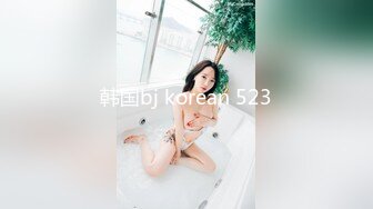 城中村筒子楼 连续偷拍多位漂亮的美女少妇