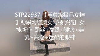 活泼可爱00後短发胖妹妹,肥美无比,大屁股太令人喜欢了,连着拍打好几下