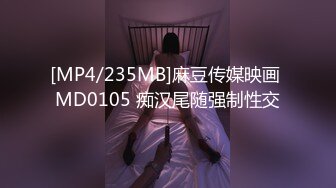 喜欢这种水嫩的感觉，【emilybaby】长得很可爱的杭州小美女，04年生才19岁，重点就在嫩~！！